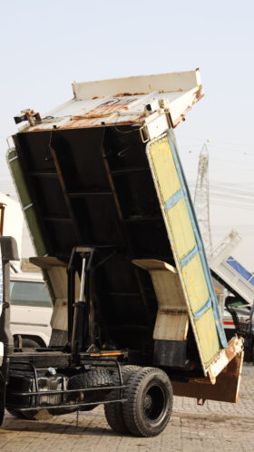 ISUZU DUMPER