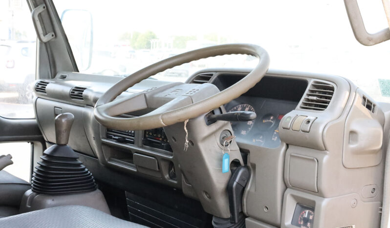 
								ISUZU DUMPER full									