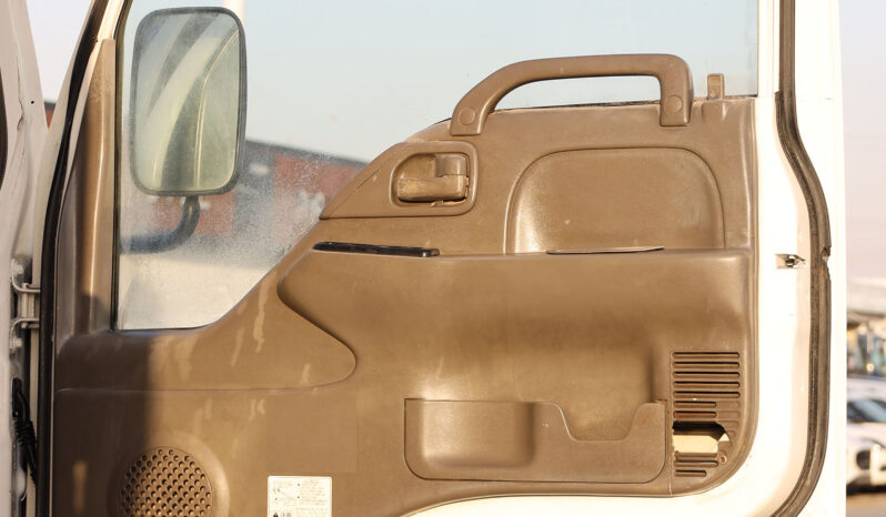 
								ISUZU DUMPER full									