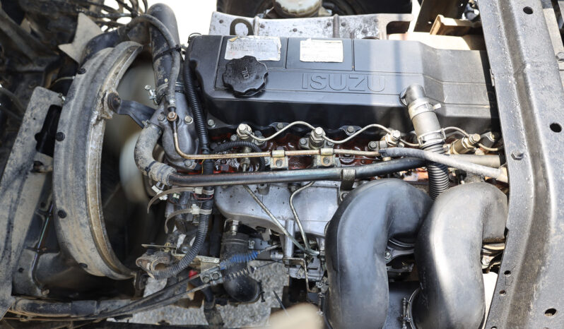 
								ISUZU DUMPER full									