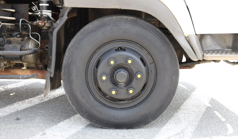 
								ISUZU DUMPER full									