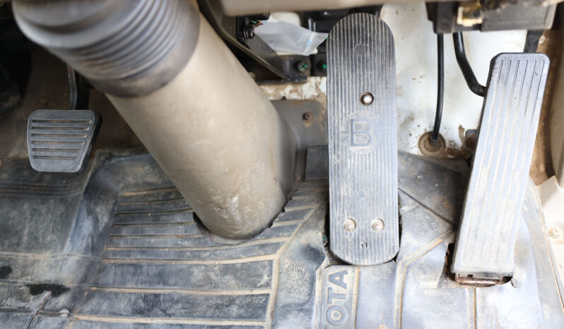 
								ISUZU DUMPER full									