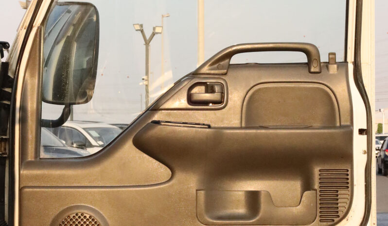 
								ISUZU DUMPER full									