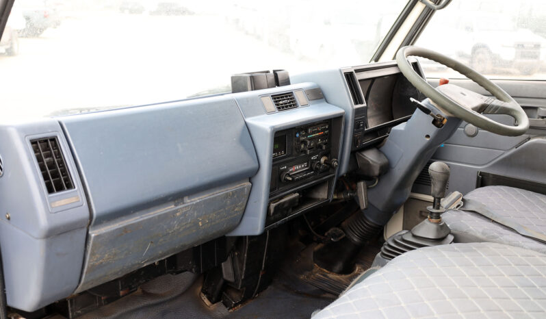 
								ISUZU PICKUP DUMP full									