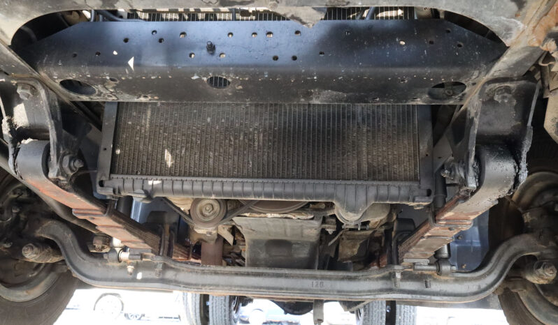 
								ISUZU DUMPER full									