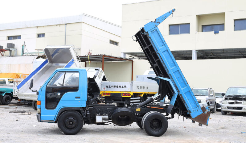 
								ISUZU PICKUP DUMP full									
