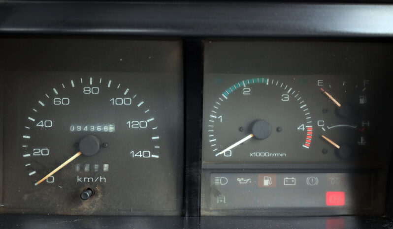 
								ISUZU PICKUP DUMP full									