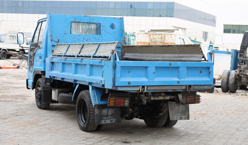
								ISUZU PICKUP DUMP full									
