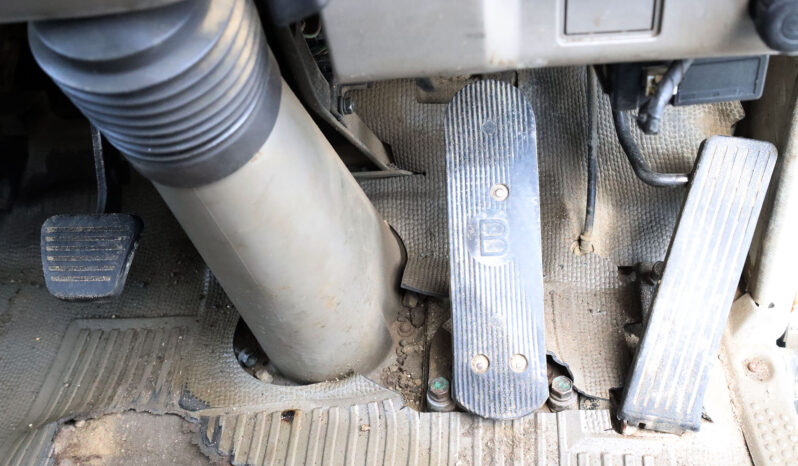 
								ISUZU DUMPER full									
