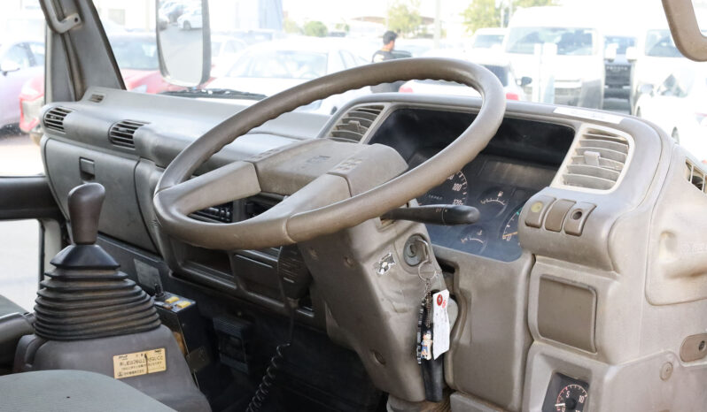 
								ISUZU DUMPER full									