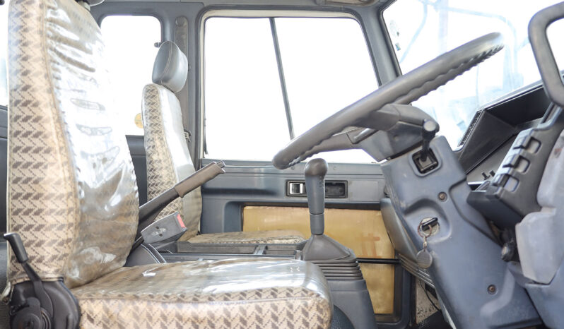 
								ISUZU full									