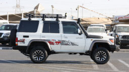 
										TOYOTA LAND CRUISER full									