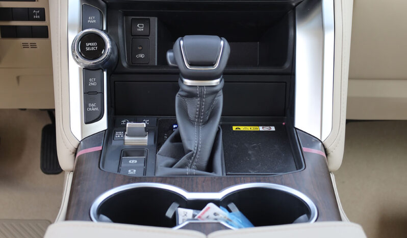
								TOYOTA LAND CRUISER (LC300) full									