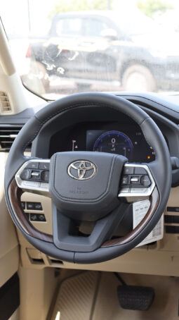 
										TOYOTA LAND CRUISER (LC300) full									