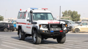 TOYOTA LAND CRUISER (AMBULANCE)