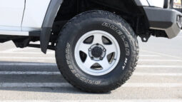 
										TOYOTA LAND CRUISER (AMBULANCE) full									