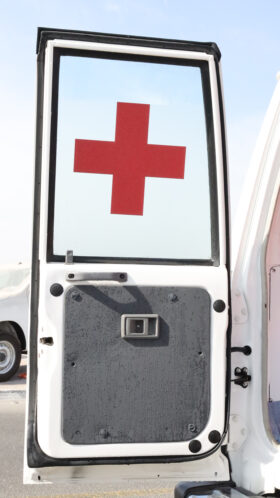 TOYOTA LAND CRUISER (AMBULANCE)