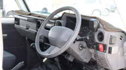 
										TOYOTA LAND CRUISER (AMBULANCE) full									