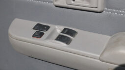 
										TOYOTA LAND CRUISER (AMBULANCE) full									