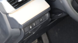 
										TOYOTA CAMRY (AXVA80) full									