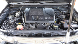 
										TOYOTA HILUX (PICKUP) full									