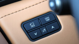 
										TOYOTA LEXUS (LX700H) full									