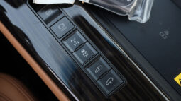 
										TOYOTA LEXUS (LX700H) full									