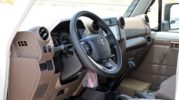 
										TOYOTA LAND CRUISER full									