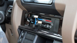 
										TOYOTA LAND CRUISER full									