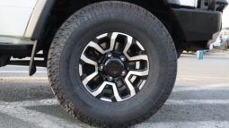 
										TOYOTA LAND CRUISER full									