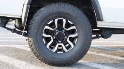 
										TOYOTA LAND CRUISER full									
