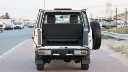 
										TOYOTA LAND CRUISER full									
