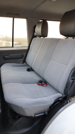 
										TOYOTA LAND CRUISER full									