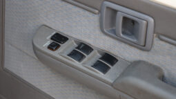 
										TOYOTA LAND CRUISER full									