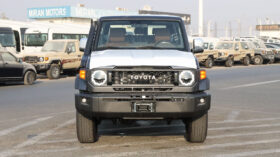 TOYOTA LAND (CRUISER)