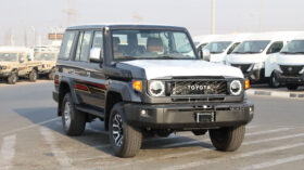 TOYOTA LAND (CRUISER)