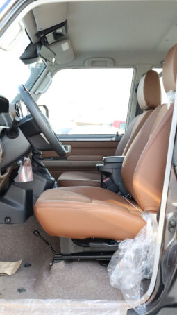 
										TOYOTA LAND (CRUISER) full									