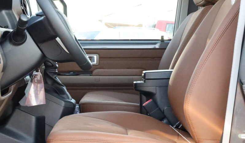 
								TOYOTA LAND (CRUISER) full									