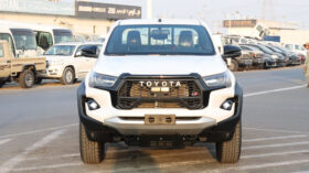 TOYOTA HILUX GR (SPORT)