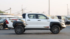 TOYOTA HILUX GR (SPORT)