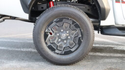 
										TOYOTA HILUX GR (SPORT) full									