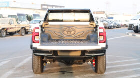 TOYOTA HILUX GR (SPORT)
