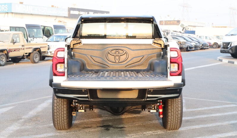 
								TOYOTA HILUX GR (SPORT) full									
