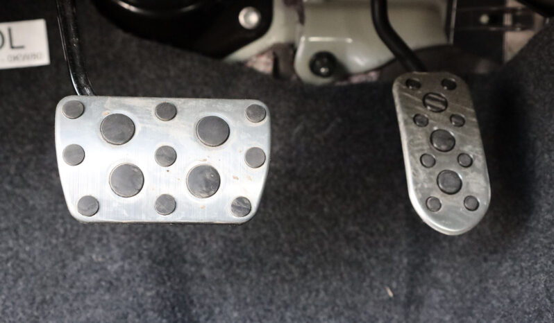 
								TOYOTA HILUX GR (SPORT) full									