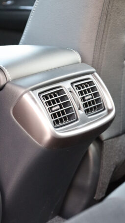 
										TOYOTA HILUX GR (SPORT) full									