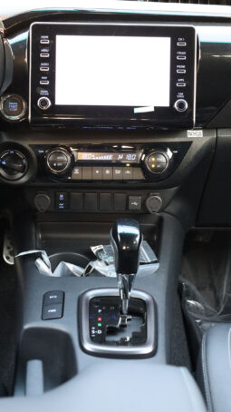 
										TOYOTA HILUX GR (SPORT) full									