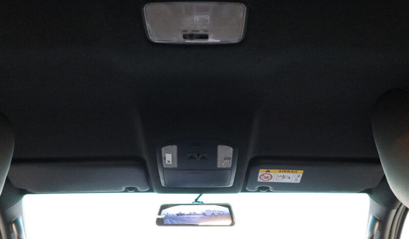 
								TOYOTA HILUX GR (SPORT) full									