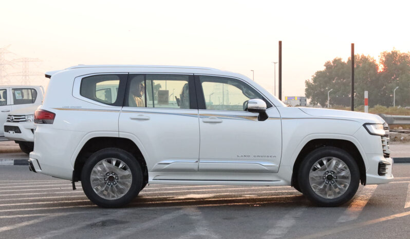 
								TOYOTA LAND CRUISER (300 SERIES) full									