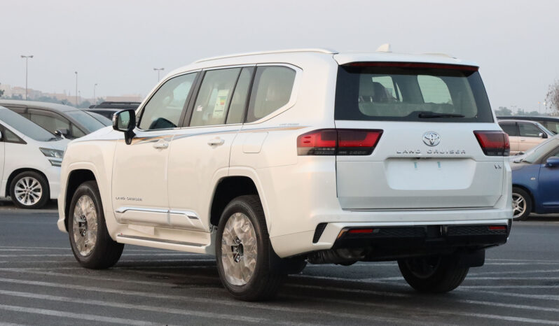 
								TOYOTA LAND CRUISER (300 SERIES) full									