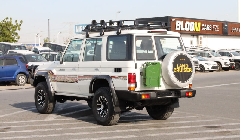 
								TOYOTA LAND CRUISER full									